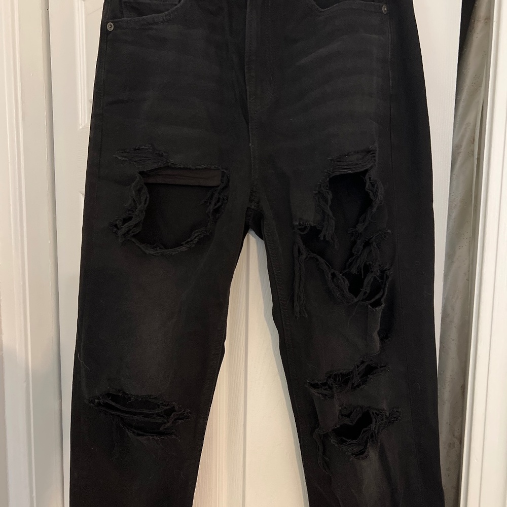 American Eagle ripped black jeans mid/high rise